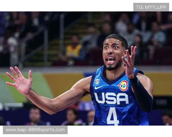 美国队足球球星有哪些知名人物他们的职业生涯和成就一览