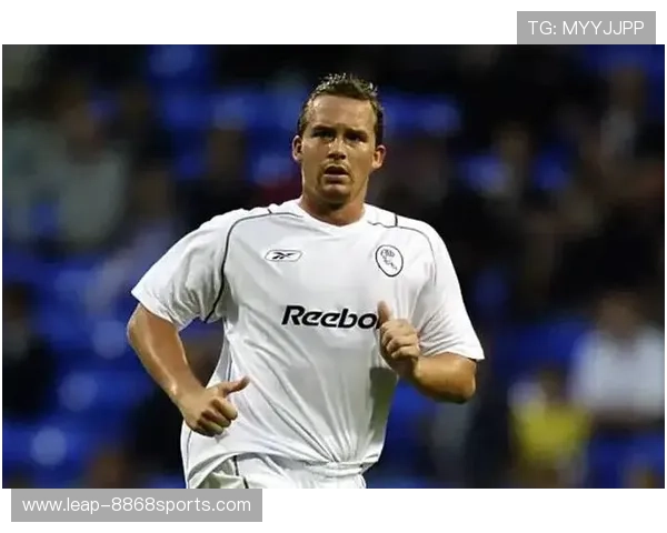 踢足球极具凶狠风格的球星盘点：这些硬汉球员如何在赛场上留下深刻印象